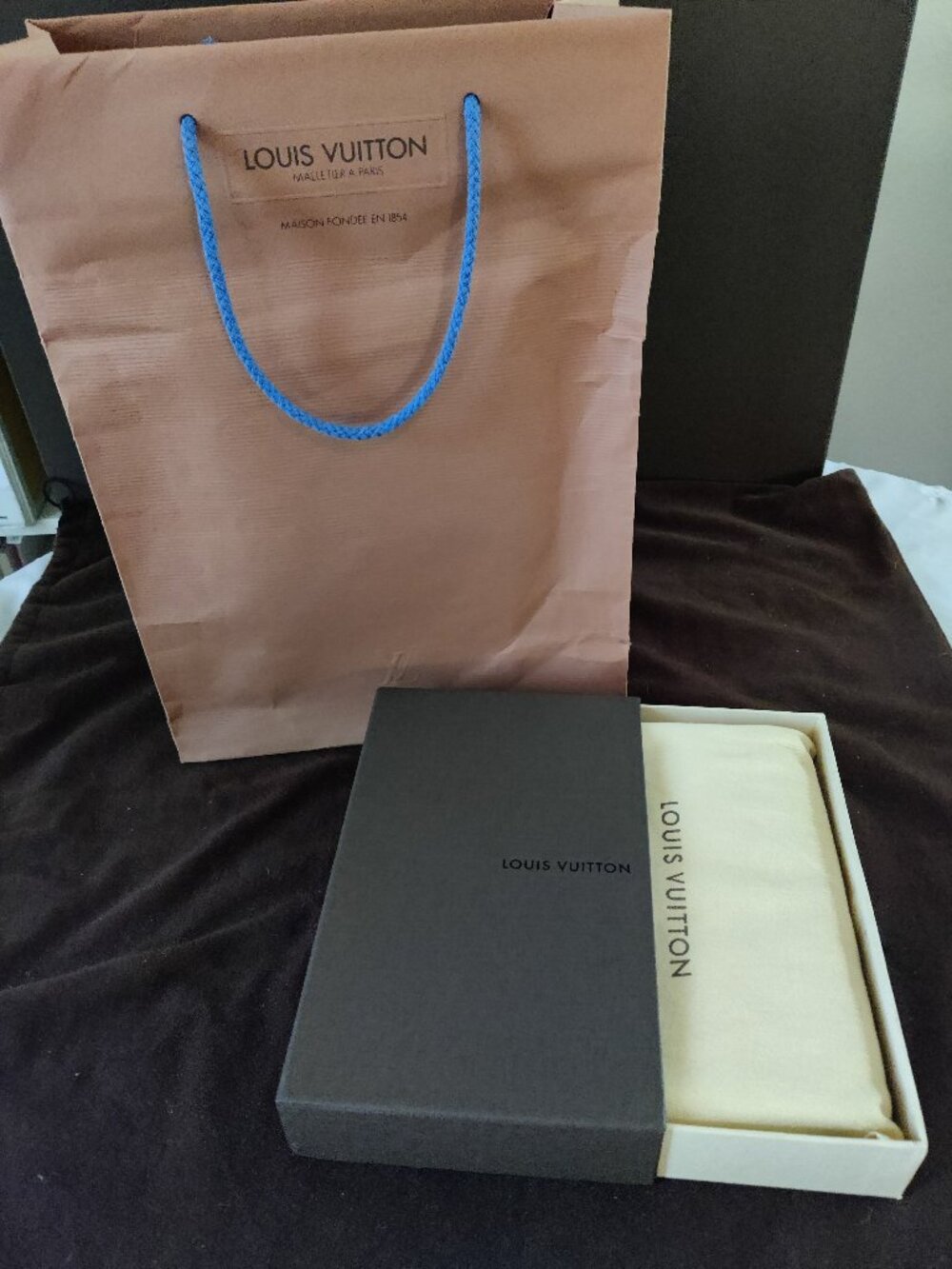 Louis Vuitton Monogram Sarah Long Wallet EUC